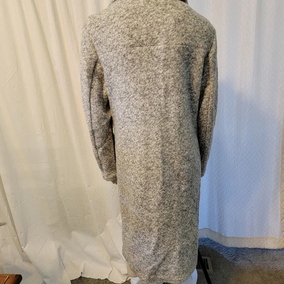 Banana Republic Knit Cocoon Wool Blend Oversized 2 Button Front Coat SZ M Gray - Picture 6 of 12